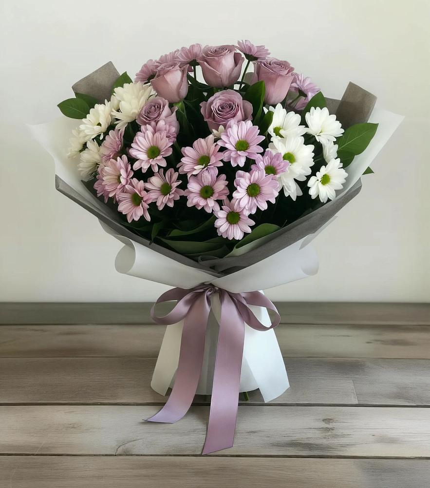 Букет цветов из: Хризантемы и Розы в Череповце