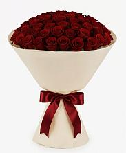 Букет 101 Бордовая роза Блэк Бакарра в Череповце