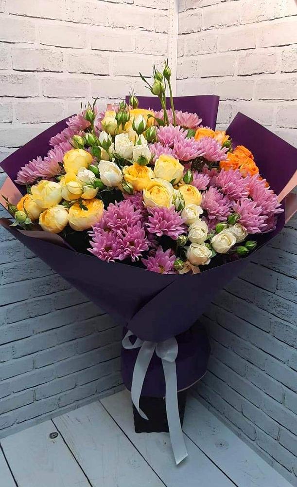 Букет цветов из: Хризантемы и Розы в Череповце