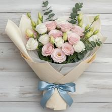 Букет цветов из:  Лизиантусы в Череповце