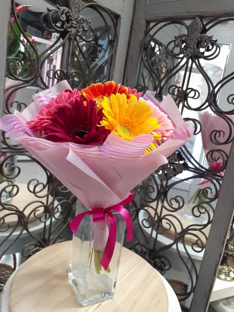 Букет цветов из: Герберы в Череповце