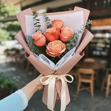 Букет цветов из:  Розы в Череповце