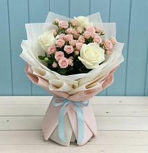 Букет цветов из:  Розы в Череповце