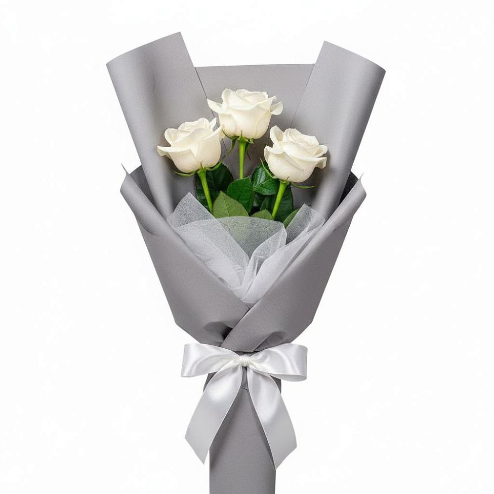 Букет 3 белые розы в Череповце