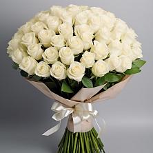 Букет 101 беля роза Белоснежка в Череповце