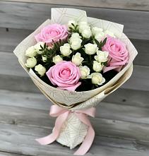 Букет цветов из:  Розы в Череповце