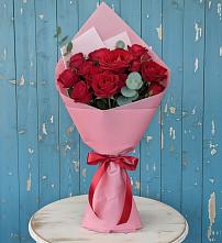 Букет цветов из:  Розы в Череповце