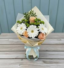 Букет цветов из:  Герберы, Розы и Хризантемы в Череповце